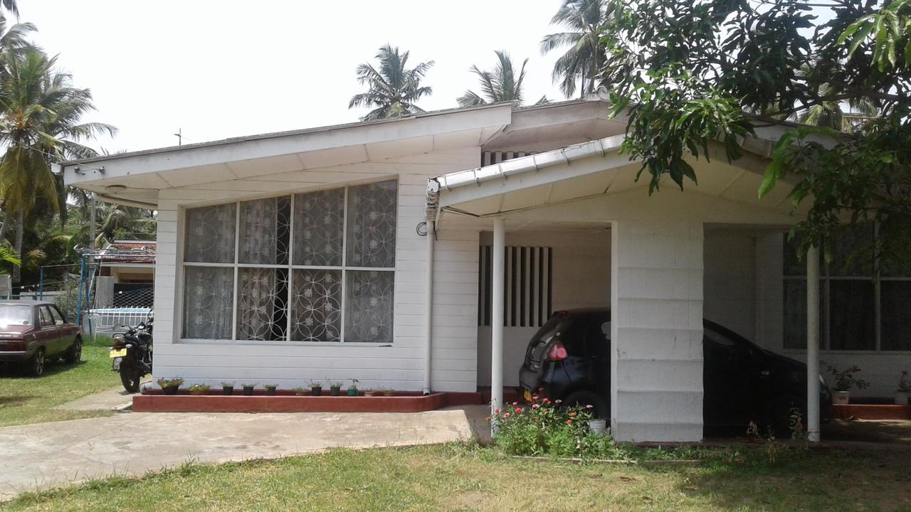 Aeroform Homestay Negombo Luaran gambar